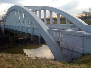 Los puentes necesarios